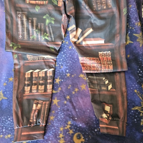 Just A Girl Who Loves Books Joggers Emily Personalized Sweatpants Women's - Picture 12 of 12